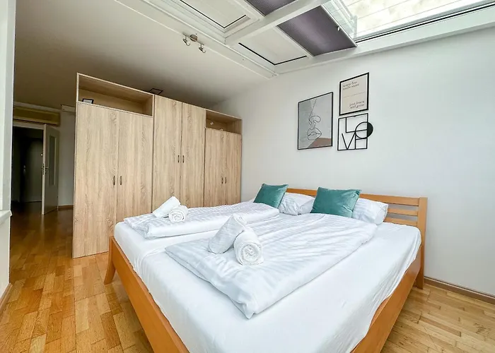 Feelhome-prater-ausblick-terrasse-6 Gaeste-wifi-smart Tv Appartement Wenen