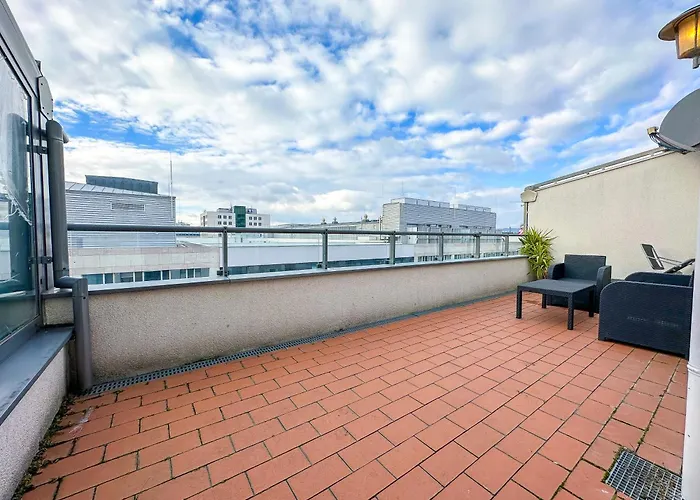 Feelhome-prater-ausblick-terrasse-6 Gaeste-wifi-smart Tv Appartement *