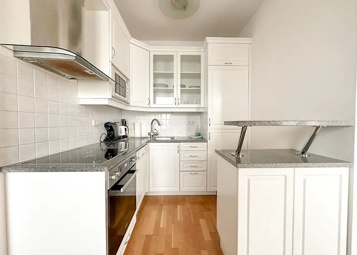 Feelhome-prater-ausblick-terrasse-6 Gaeste-wifi-smart Tv